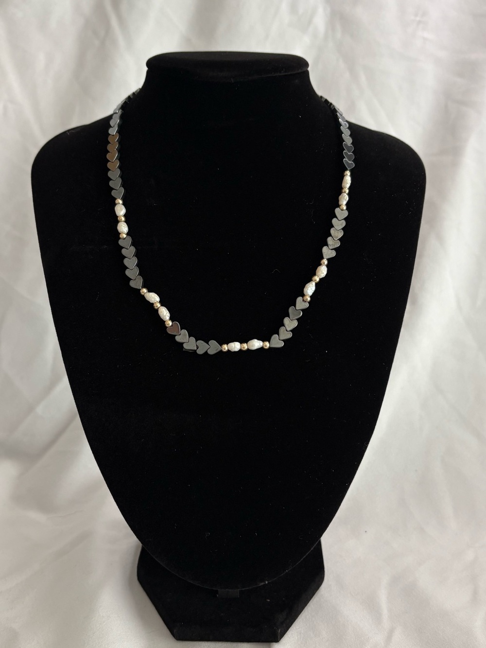 Delicate Hematite Heart Bead Necklace with Freshwater Pearls - Black & White